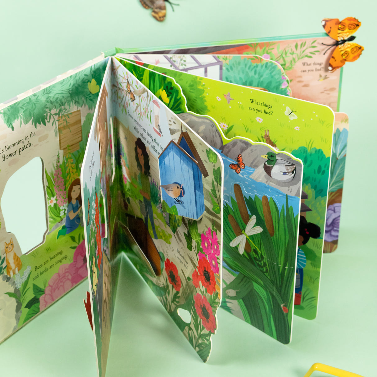 Let's Explore The Garden - Children's Lift-The-Flap Book