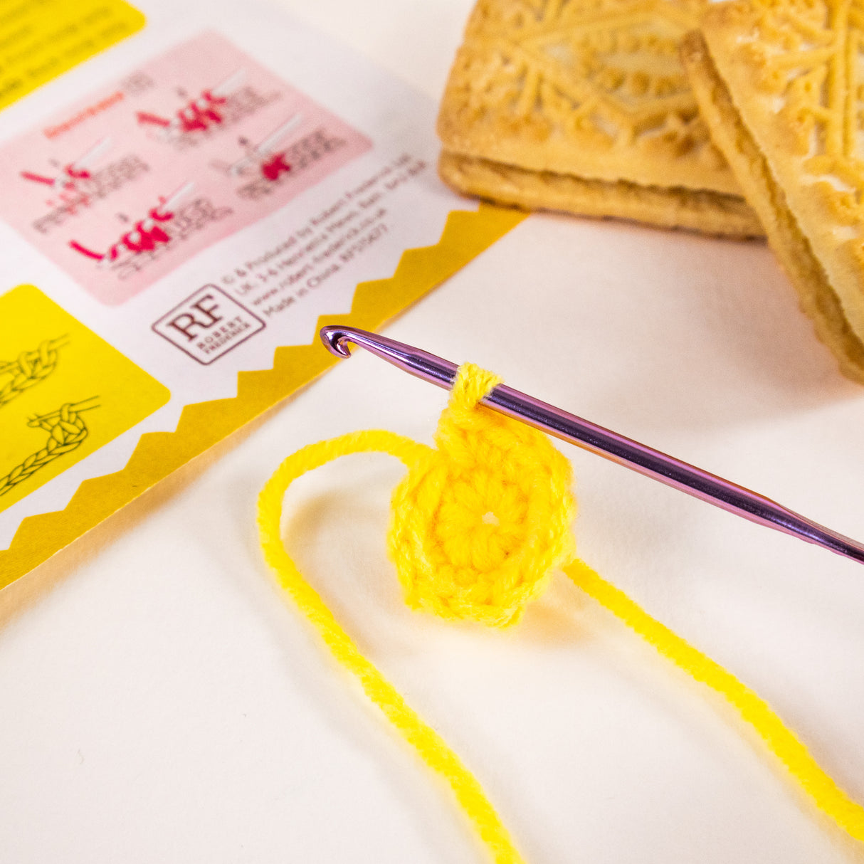 Make Your Own Crochet Key Ring Kit - Bumblebee